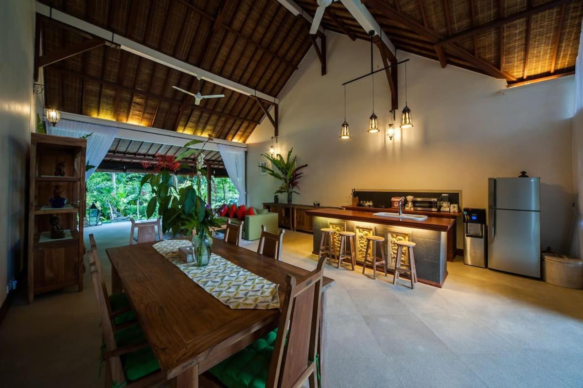 Luxury 3Br Infinity Jungle View Aashaya Villa Ubud Dış mekan fotoğraf