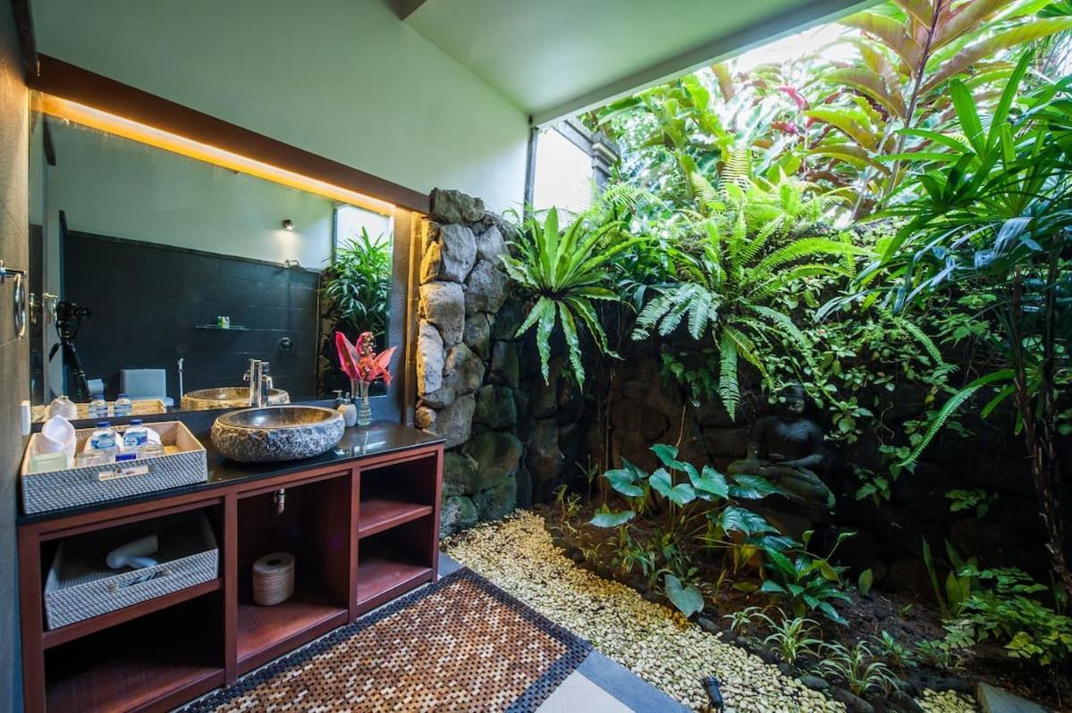 Luxury 3Br Infinity Jungle View Aashaya Villa Ubud Dış mekan fotoğraf