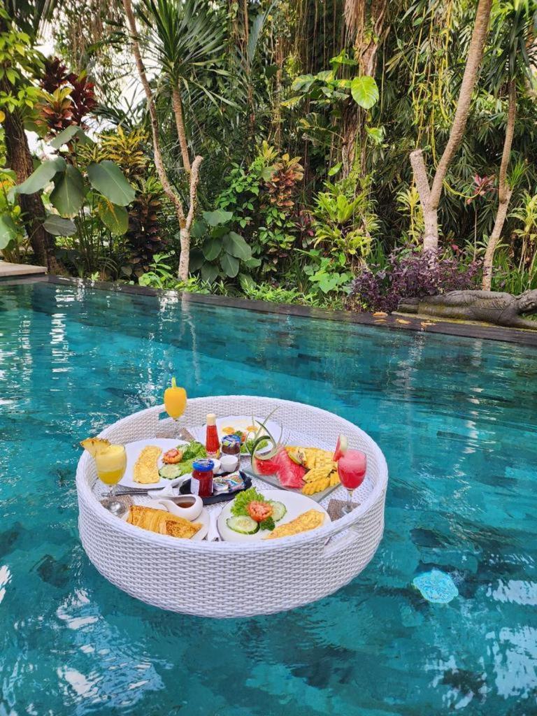 Luxury 3Br Infinity Jungle View Aashaya Villa Ubud Dış mekan fotoğraf